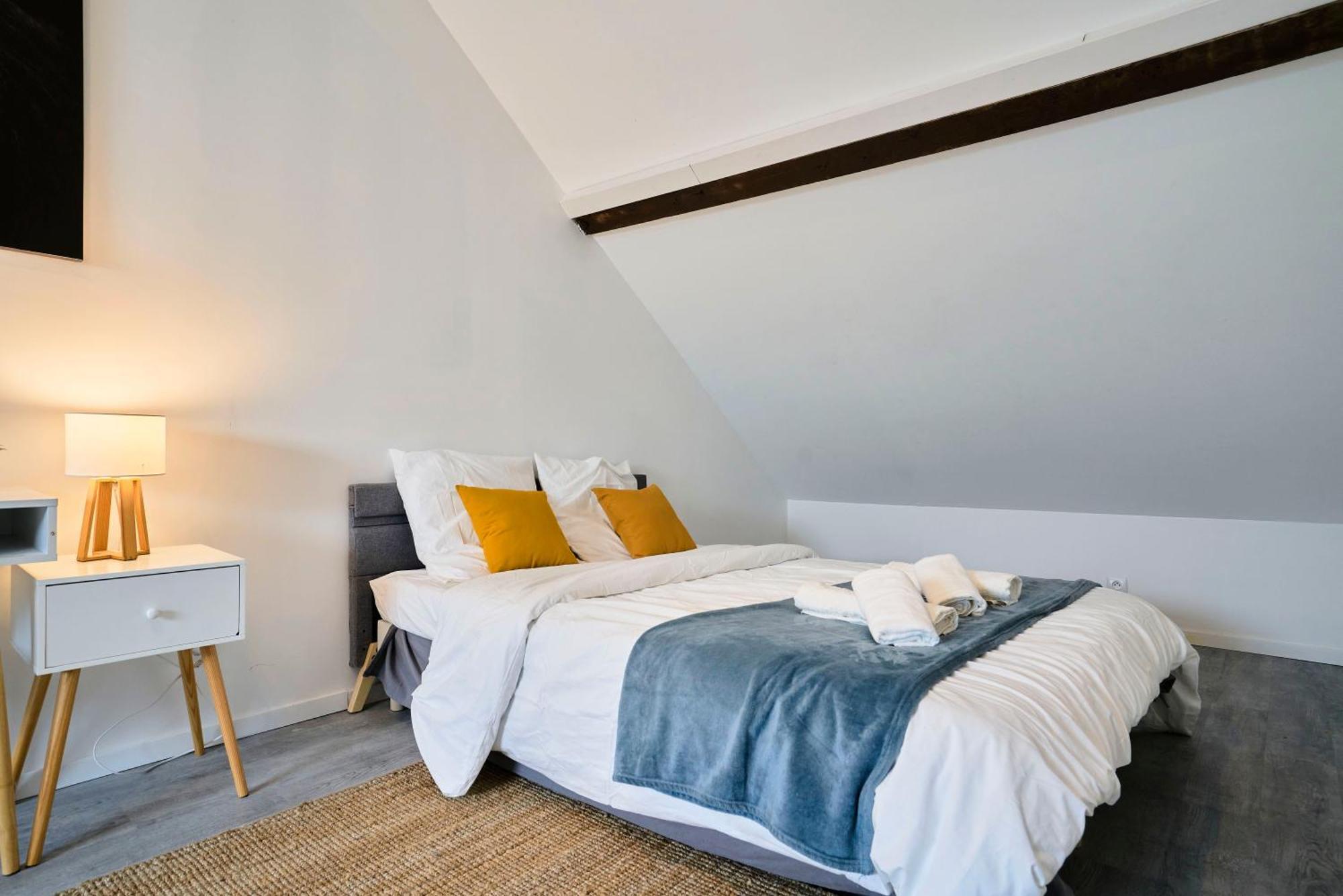 Appartement Gameclub - Les Demeures D'Adrien à Carvin Extérieur photo