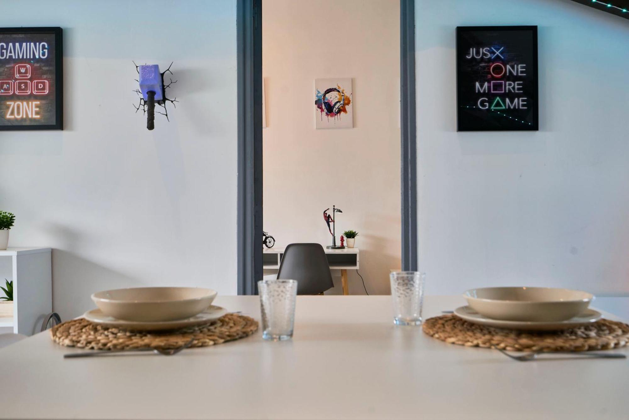 Appartement Gameclub - Les Demeures D'Adrien à Carvin Extérieur photo